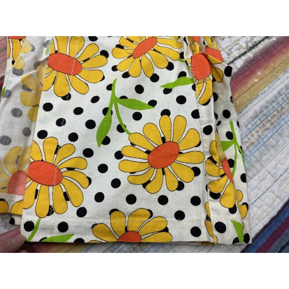 Vintage 60s Polka Dot Retro Daisy Smock Chore Apron Hippie House Wife Tie Back
